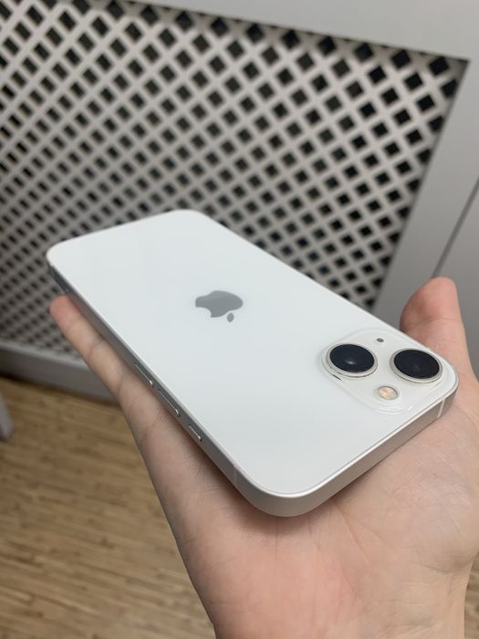 Продаю iphone 13