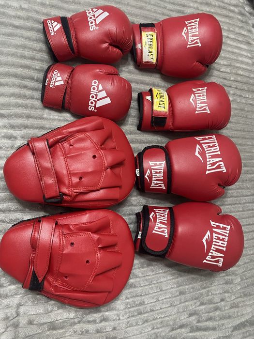 Перчатки боксерские