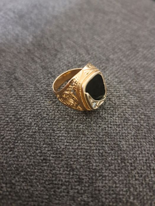 Продам золотую печатку