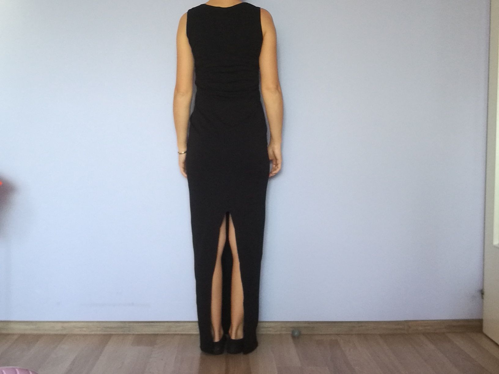 Нова черна дълга дамска рокля