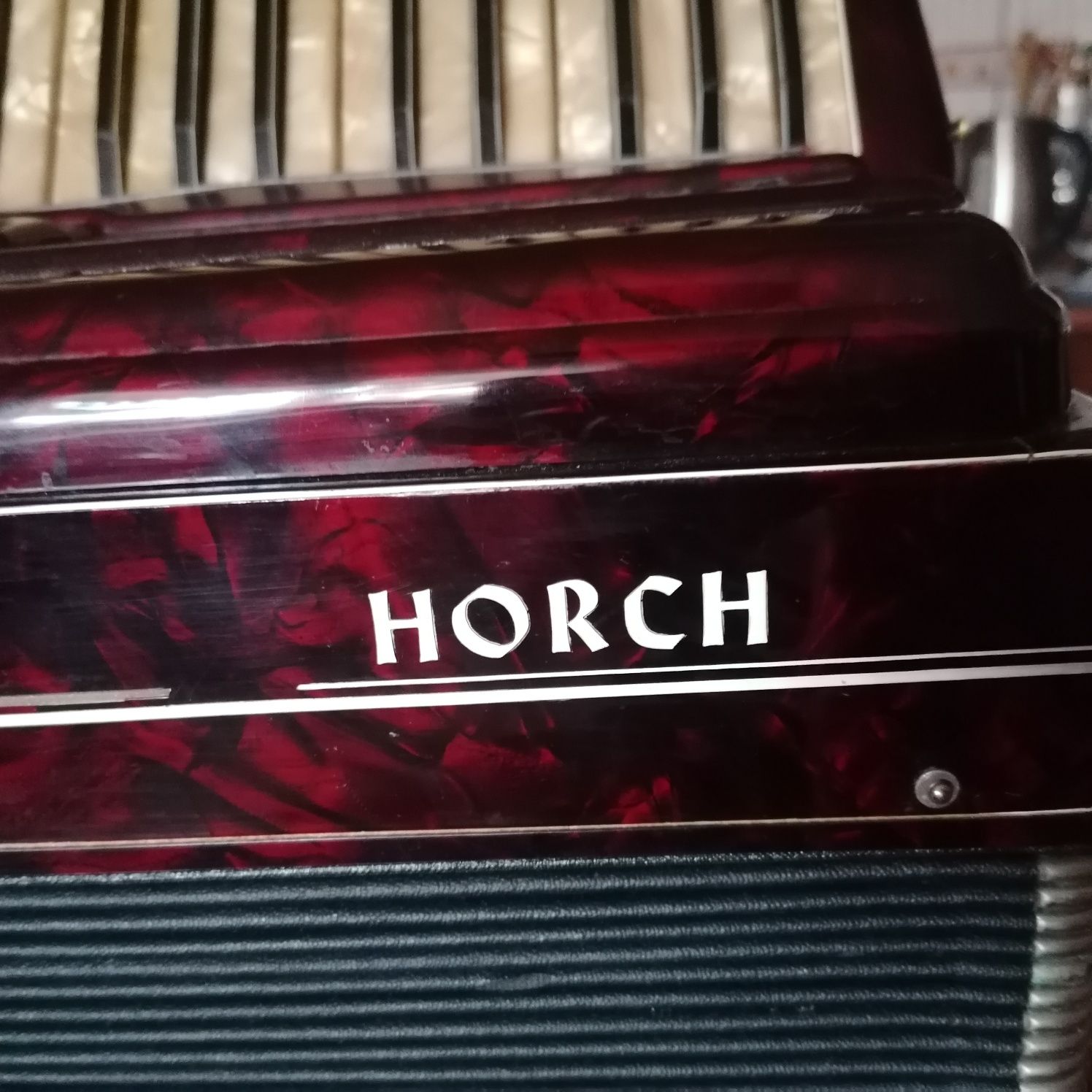 Acordeon marca HORCH