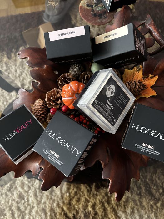 Huda beauty pudra
