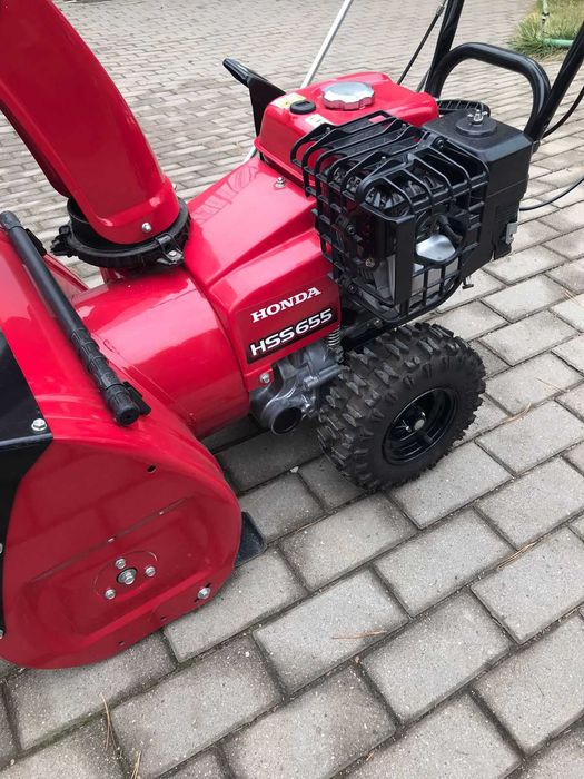 Снегоуборщик Хонда HSS 655 ET1 новый