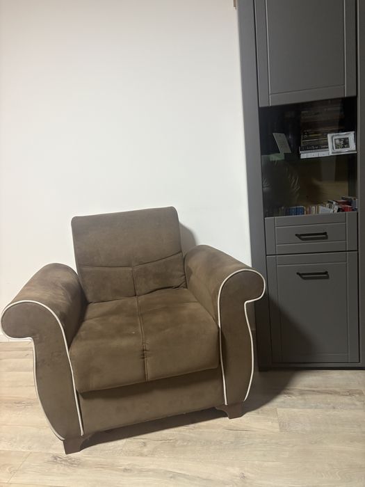 Vand set canapea si fotolii