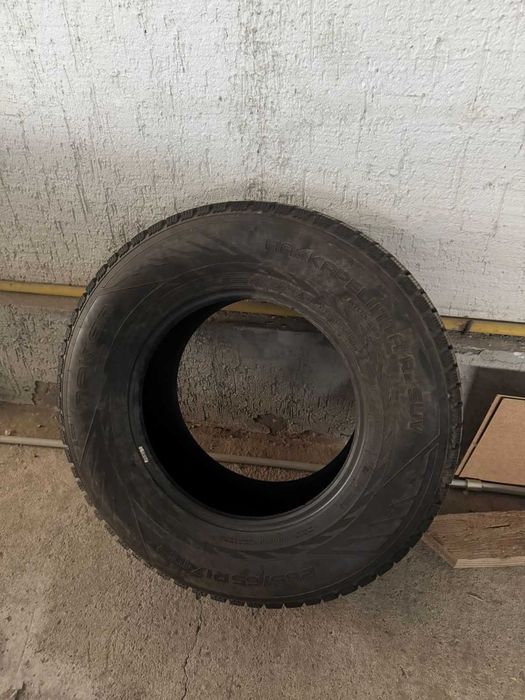 автошины Nokian Hakkapeliitta R2 SUV 285/65R17 (практически новые)