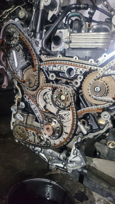 Service auto aer condiționat,motoare, distribuții lanț, orice auto.