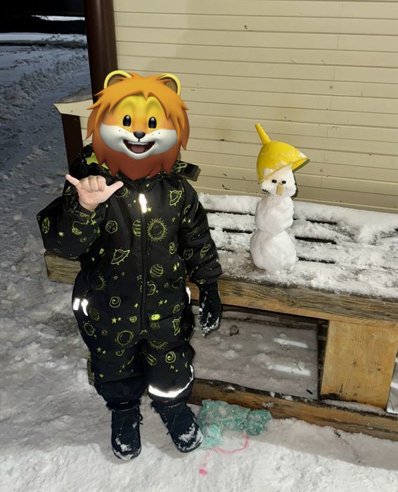 Продам комбинезон на мальчика