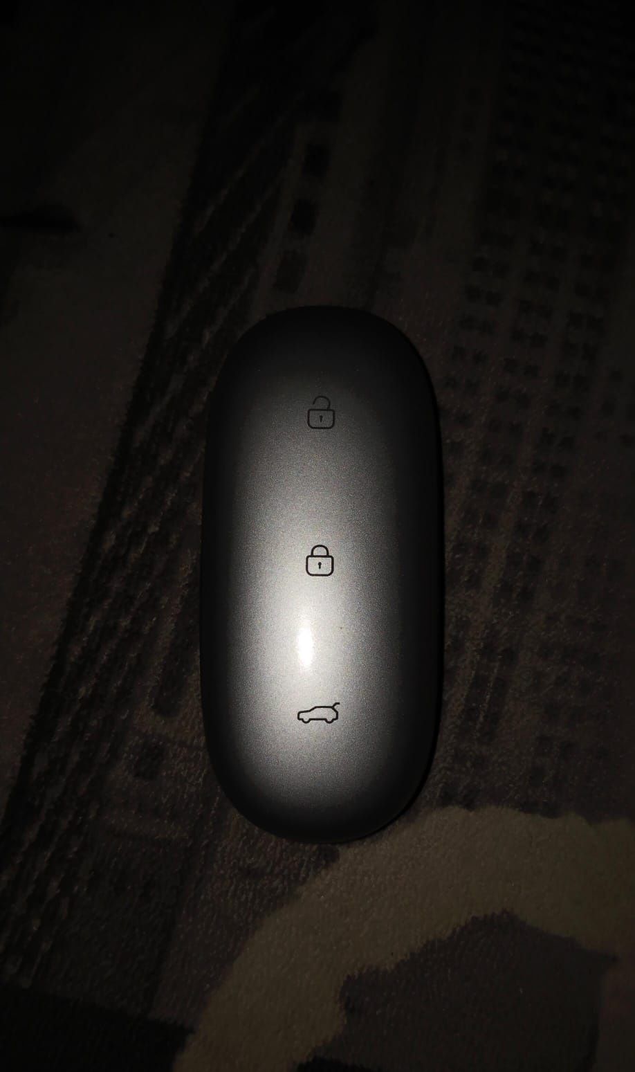 Bluetooth ключ от Lixiang 9