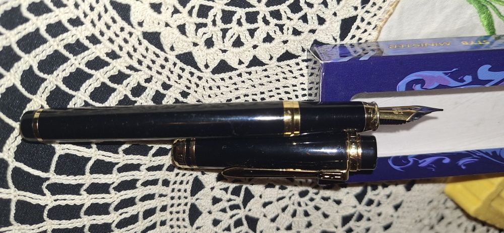 Stilou negru STYB Minister!