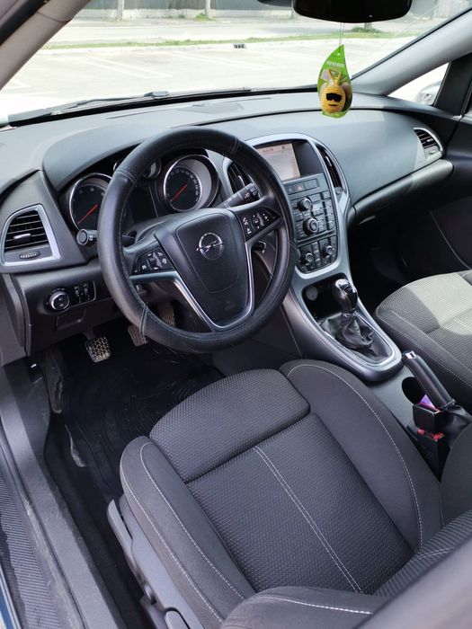 Opel astra j  1.7 cdti