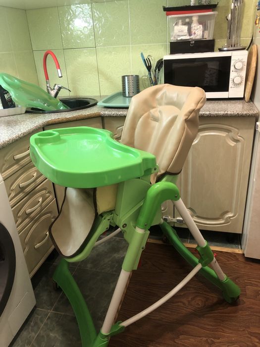 Продается детский стульчик для кормления