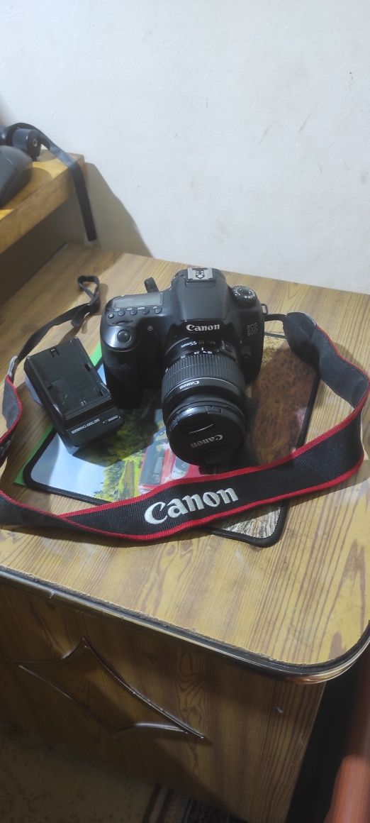 Срочно сотаман CANON 60D идеал кам ишлаган