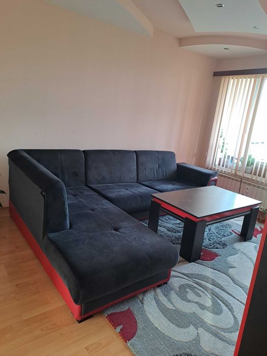 Холна секция+маса+диван