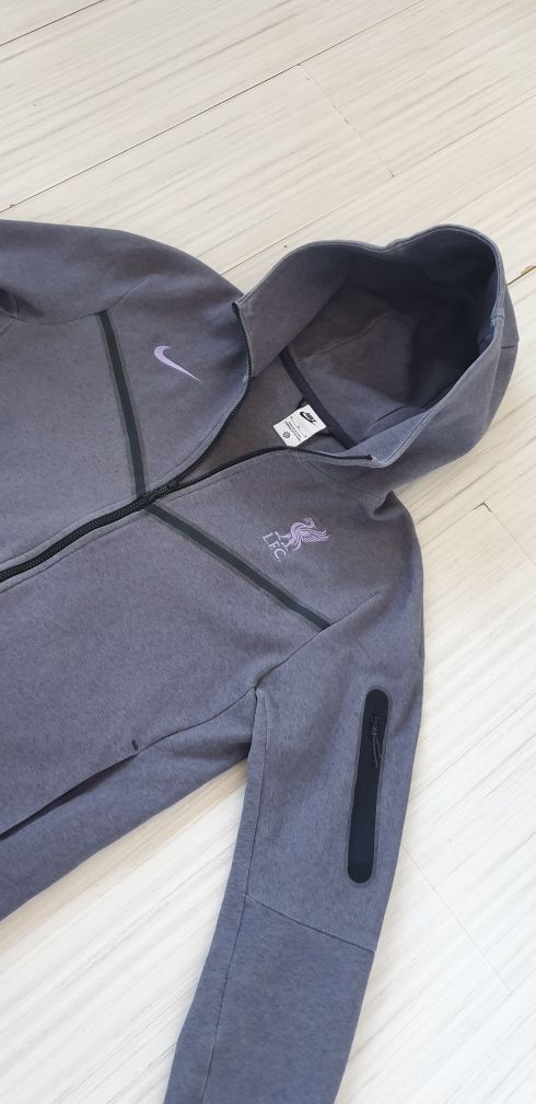 Nike Tech FC Liverpool Full Zip Hoodie  M ОРИГИНАЛ! Мъжки Суитшърт!