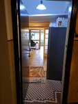 Închiriez, pe termen lung apartament cu 2 camere în zonă ultracentrală