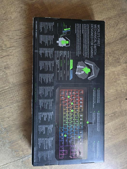 Клавиатурата Razer Blackwidow