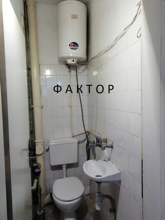 Продава се Офис в Пловдив, Център - 40 кв.м за 1063 €/кв.м - Снимка #5