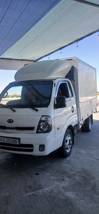 Kia sotiladi pirapan mator xama joyi zur ishlaydi aybi yuq yili 2015