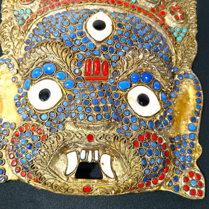 Masca antica tibetana traditionala Buddha Mahakala, turcoaze, coral