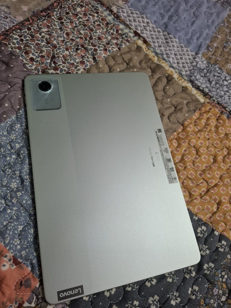 Tableta Lenovo Tab M11