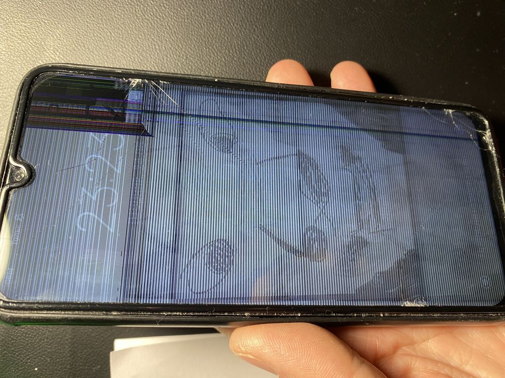 Работающий Redmi Note 8 нужно менять экран