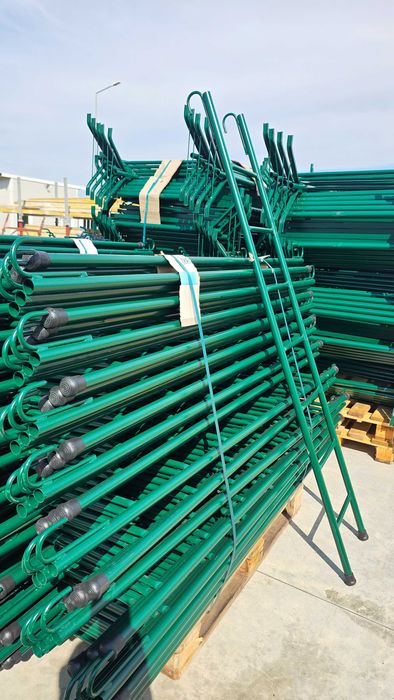 Vindem scari schela metalica, scara de acces schela cu carlig