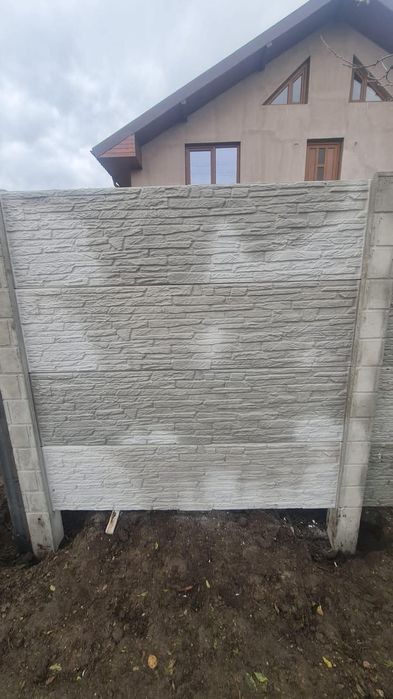 Garduri din beton armat