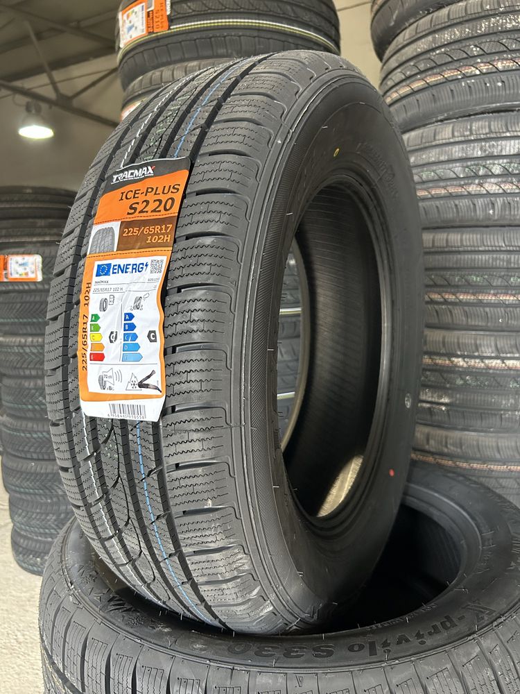Нови зимни гуми 225/65R17 102H Ice-PlusS220 TRACMAX  Нов ДОТ