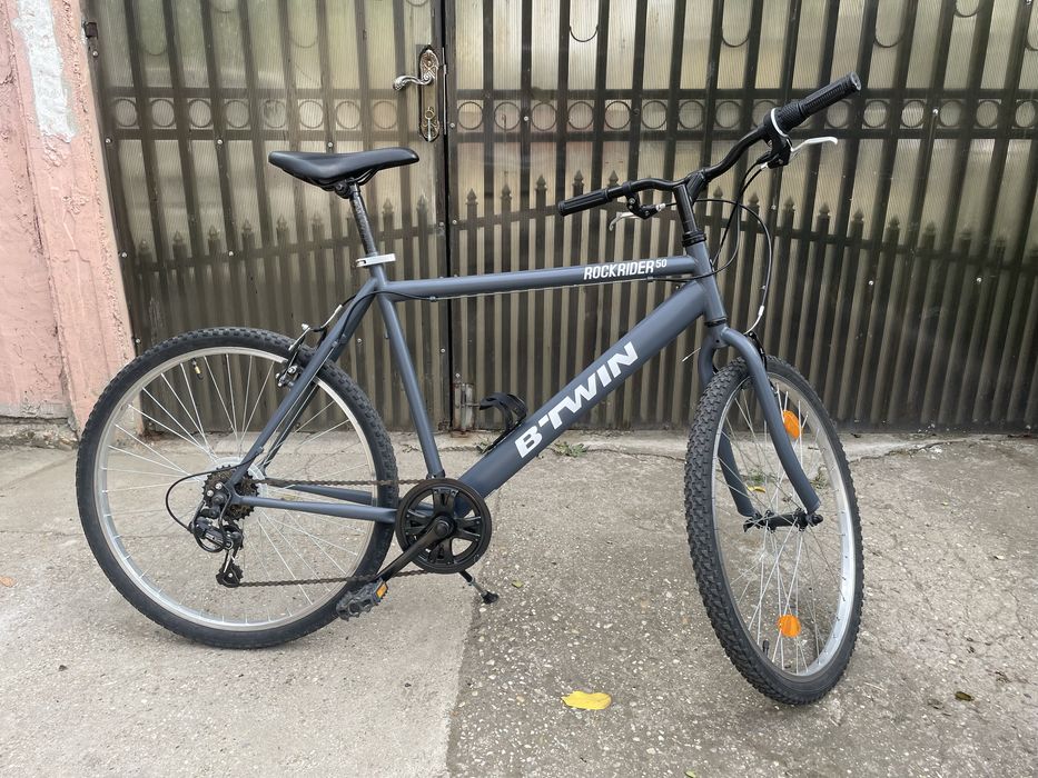 Vând bicicletă RockRider50