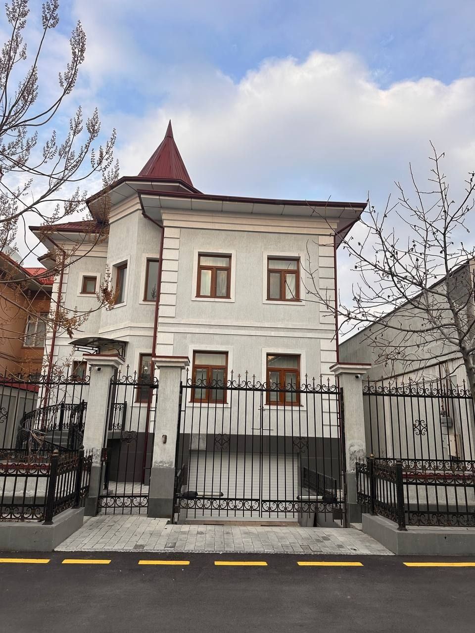 Продаётся Евродом или сдаётся в аренду, Амир-Темур маххале