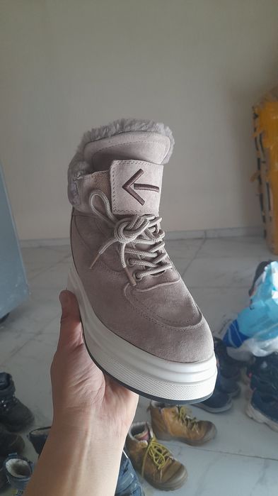 Женский обувь размер 36