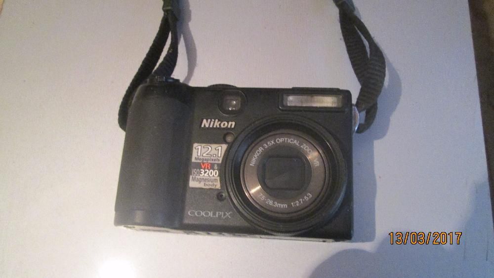 Продавам фотоапарат Никон 12.1 Мр.или бартер за мощен компютър