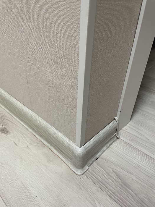 Обои линоним плинтус