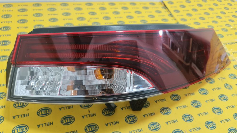 Lampa tripla stop dreapta Renault Megane 3 cabrio cc 2009+