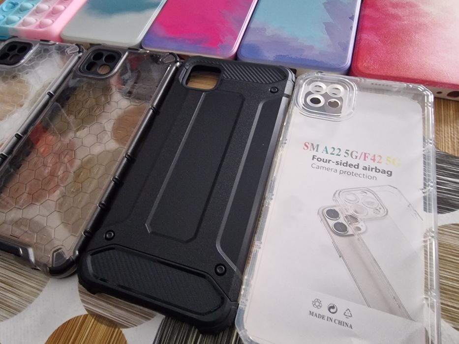 Samsung Galaxy A22 5G гърбове