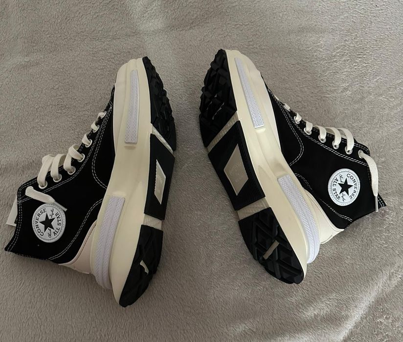 Converse nr 40 noi .
