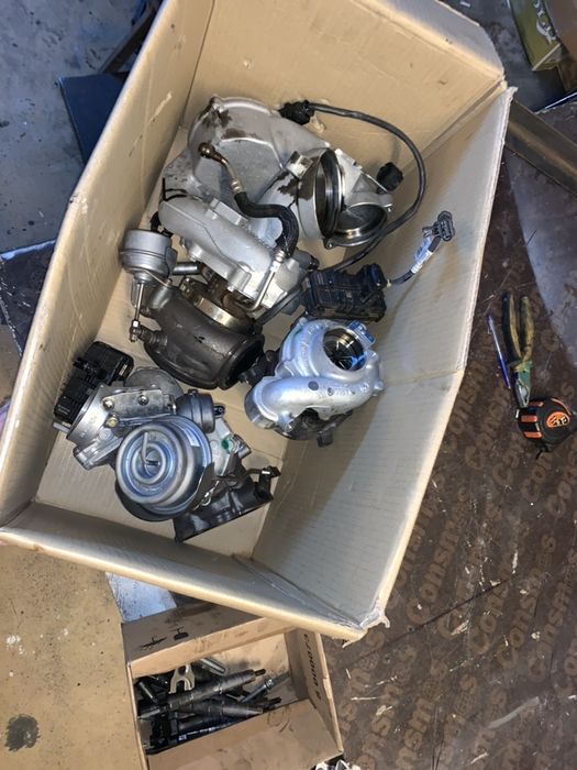 Turbine 50d F15 injectoare pompa diferential fata anexe motor M5 M6 f1
