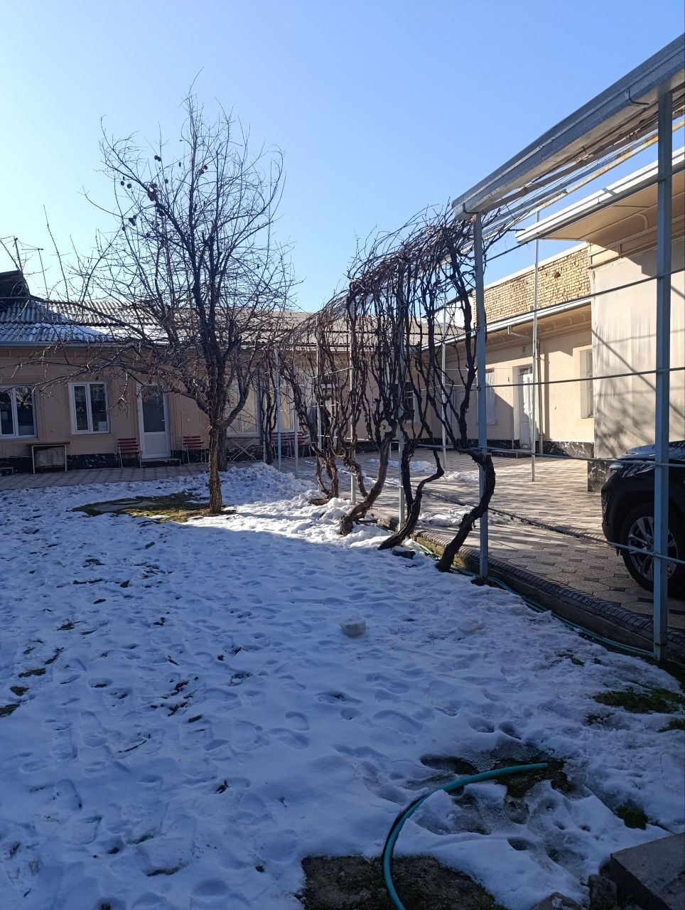 Uchastka Hasanboyda 4.8 sotik 7 xonali