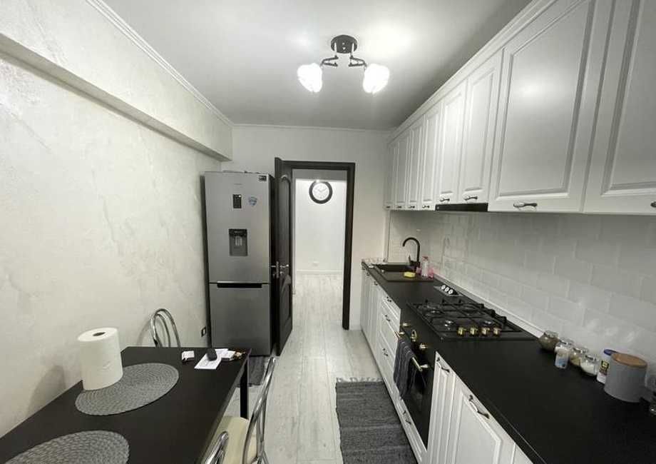 pe Calea Circumvalatiunii chirie apartament 2 camere langa Kaufland