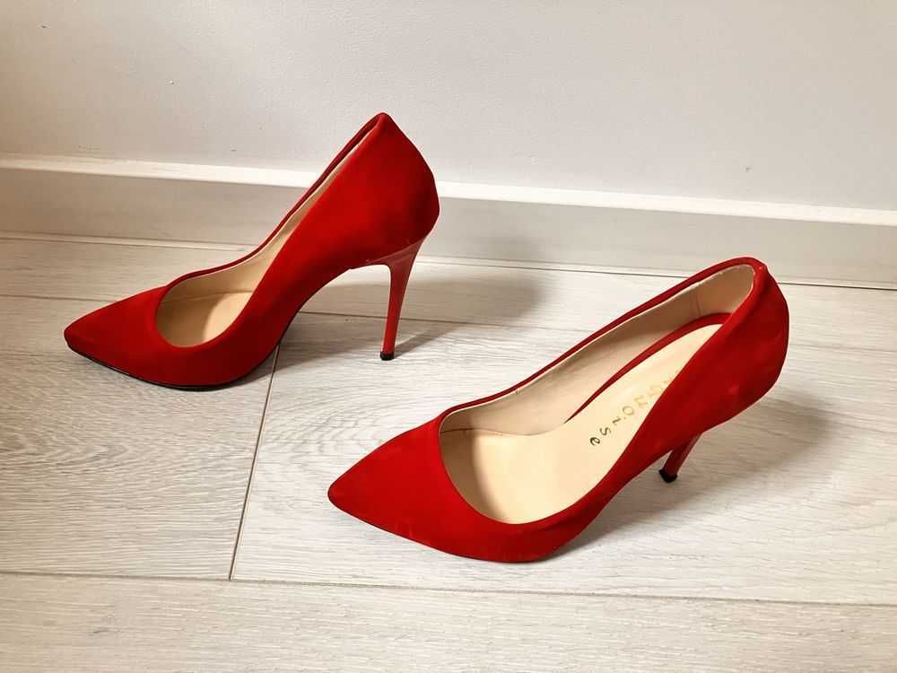 Дамски обувки, червени, стилето, 37 номер