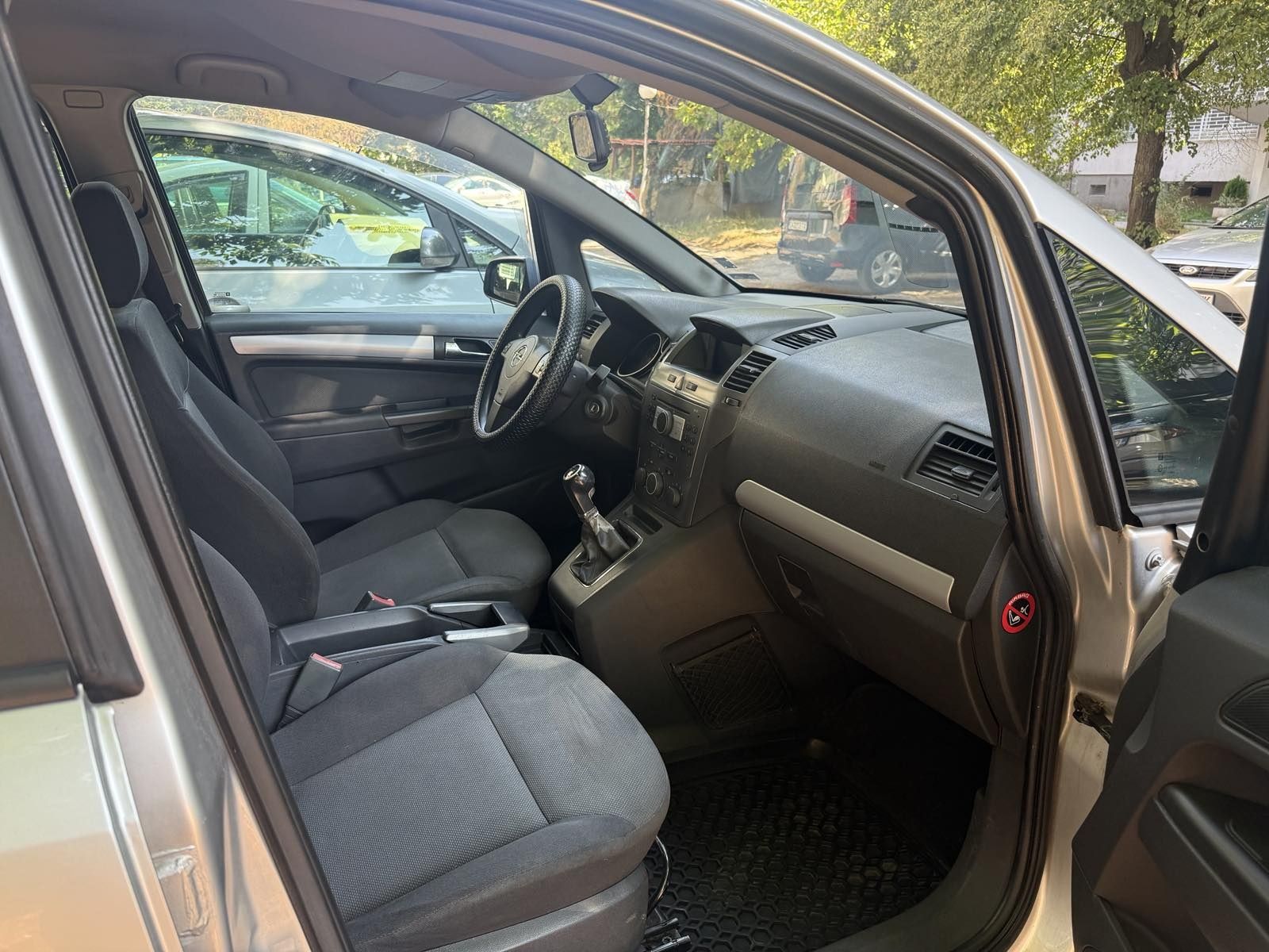 Opel Zafira B 1.9