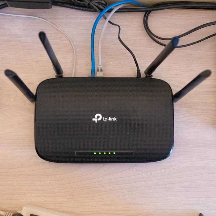 Продам модем роутер TP-Link Archer VR300 AC1200 ADSL2 черный