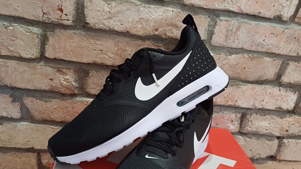 Nike Air Max Tavas