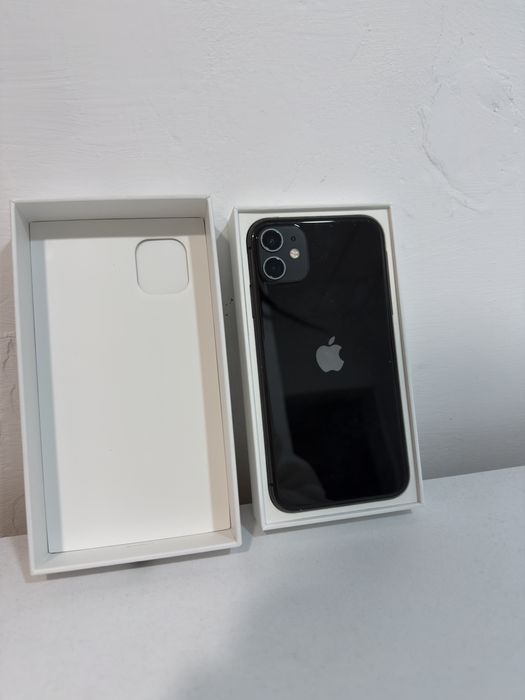 iPhone 11 *64GB* черен