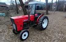 Tractor Utb Universal 445V