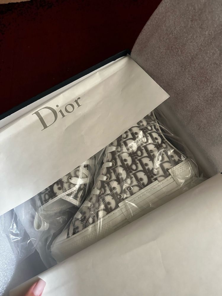 Dior b23 marimea 37