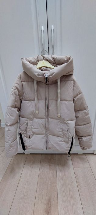 Куртка женская новая