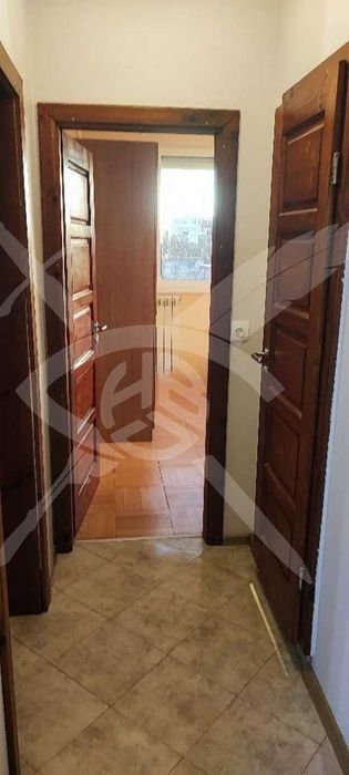 Дава се под наем Тристаен апартамент в София, Надежда 4 - 75 кв.м за 750 € - Снимка #9