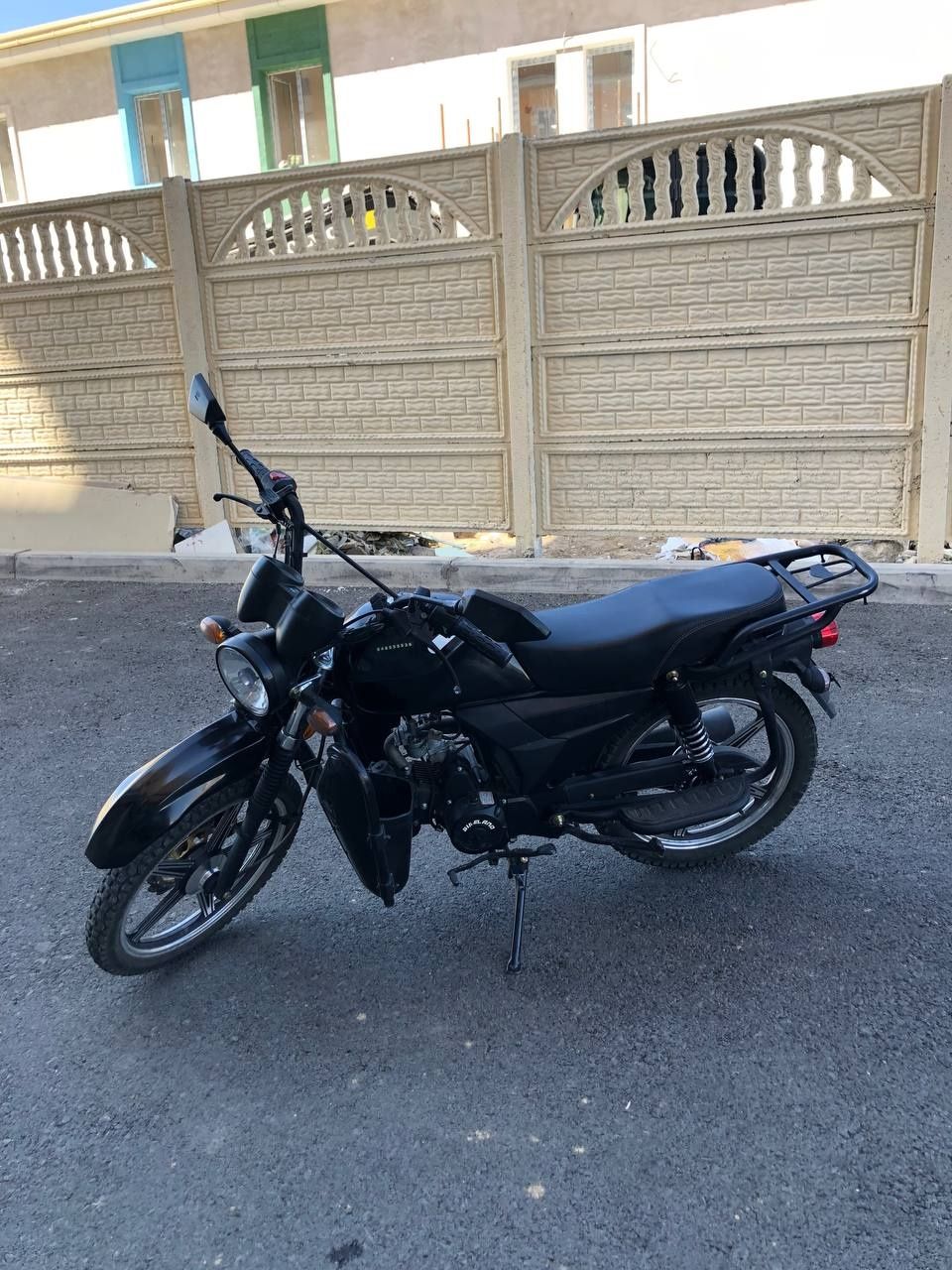Moped sotiladi!!!