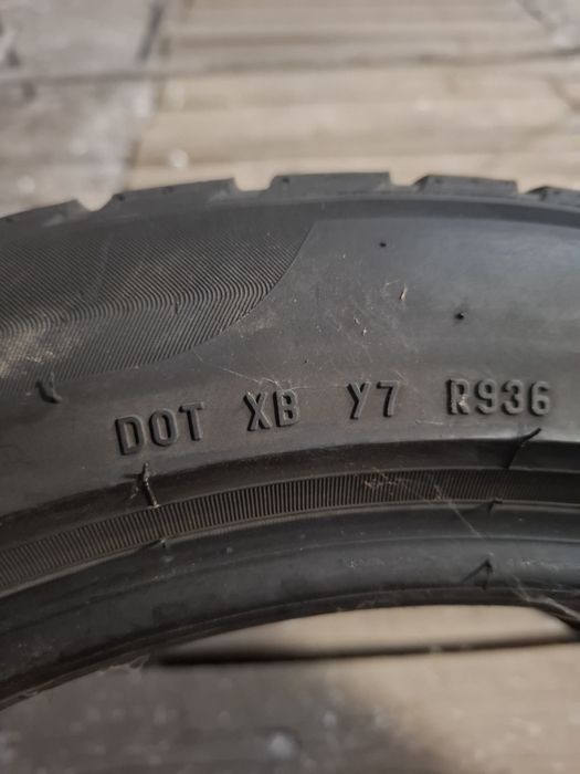 Anvelope iarnă 225/50 R18